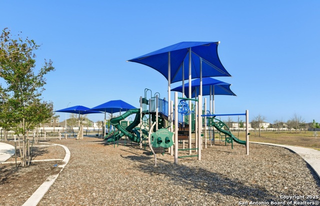 Image 41 of 48 For 3402 Gingham Point