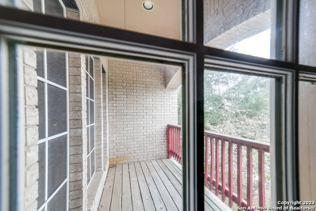 Image 23 of 26 For 7 Brentcove