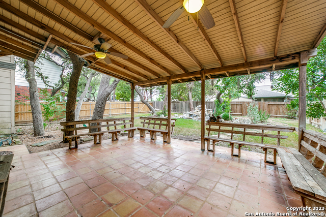 Image 24 of 26 For 7 Brentcove