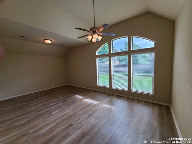 Image 17 of 26 For 3041 Saddlehorn Dr