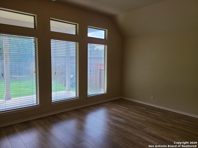 Image 20 of 26 For 3041 Saddlehorn Dr