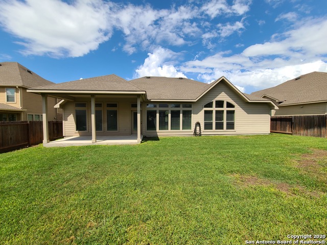 Image 8 of 26 For 3041 Saddlehorn Dr