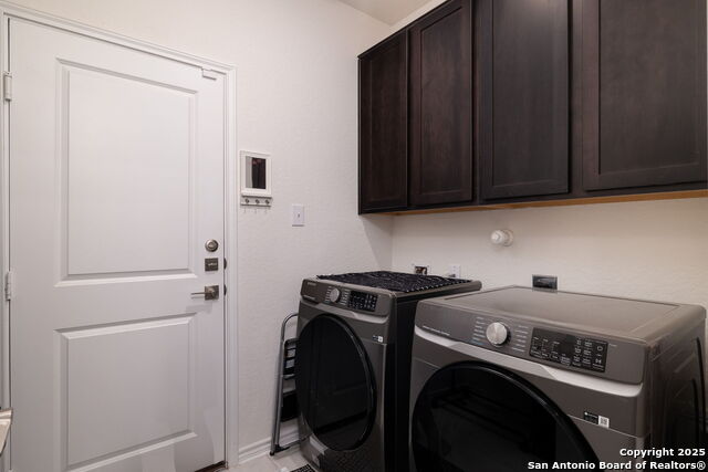 Image 16 of 26 For 14839 Vance Jackson Rd #411