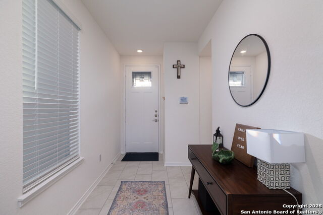 Image 4 of 26 For 14839 Vance Jackson Rd #411