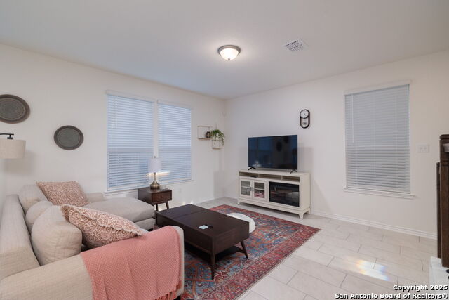Image 7 of 26 For 14839 Vance Jackson Rd #411