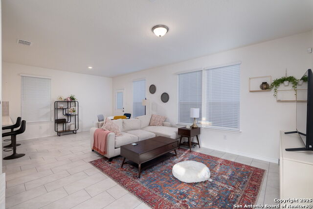 Image 8 of 26 For 14839 Vance Jackson Rd #411