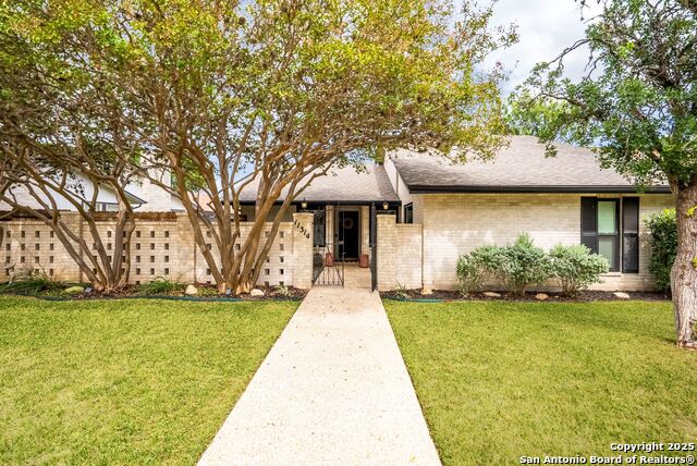 11314 Whisper Willow St