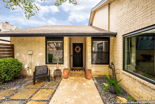 Listing photo id 0 for 11314 Whisper Willow St