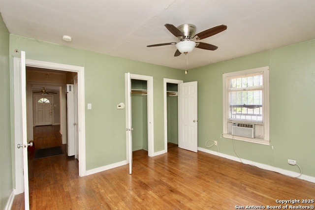 Listing photo id 9 for 387 Meredith  2