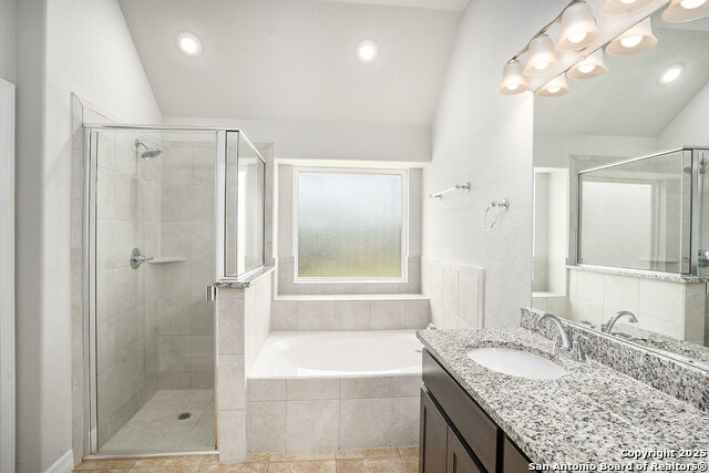 Image 14 of 28 For 420 Bee Caves Cv