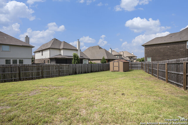 Image 20 of 28 For 420 Bee Caves Cv