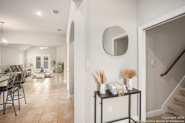 Image 8 of 28 For 420 Bee Caves Cv