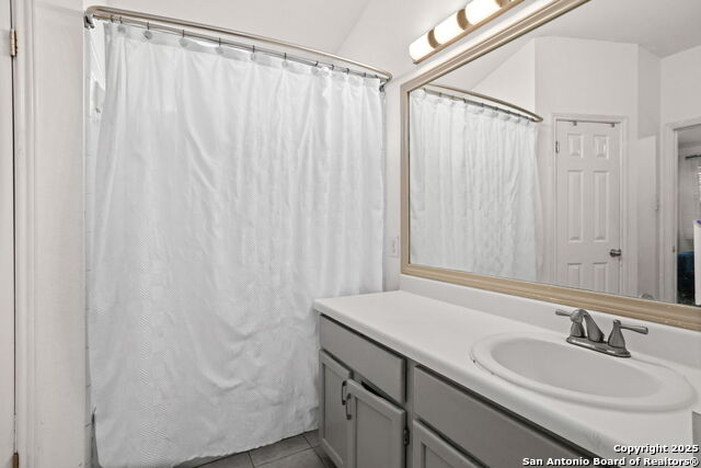 Image 16 of 25 For 7219 Burns Crossing