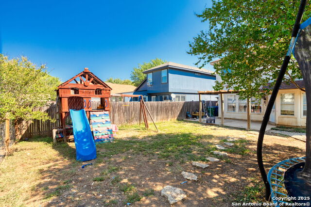 Image 24 of 25 For 7219 Burns Crossing