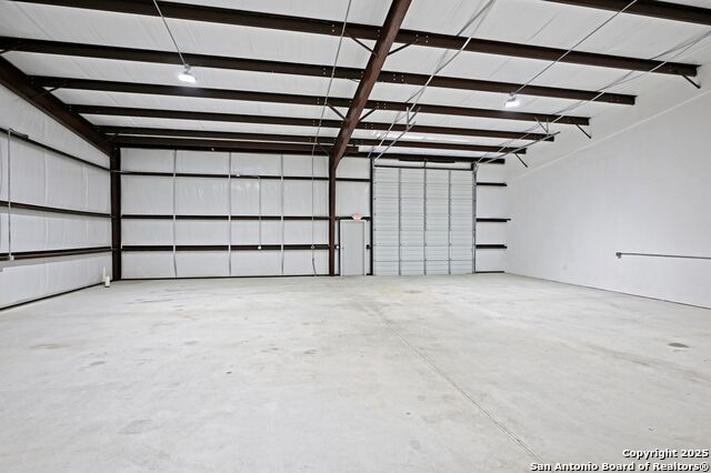 Listing photo id 4 for 5277 Fm 1044  201