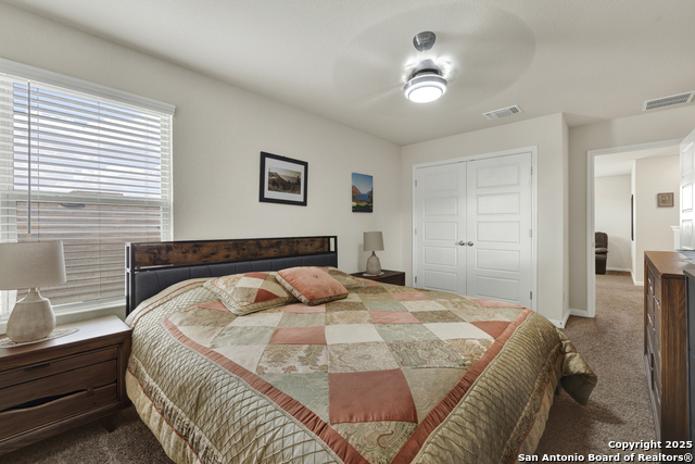 Listing photo id 27 for 412 Sika Way