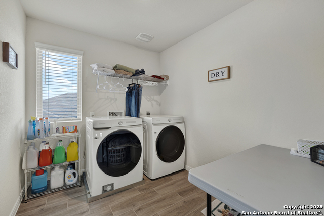 Listing photo id 36 for 412 Sika Way