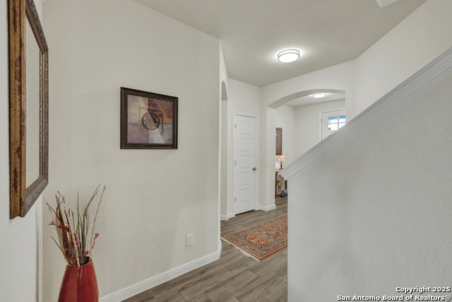 Listing photo id 7 for 412 Sika Way