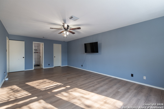 Image 11 of 18 For 13058 Maple Park Dr