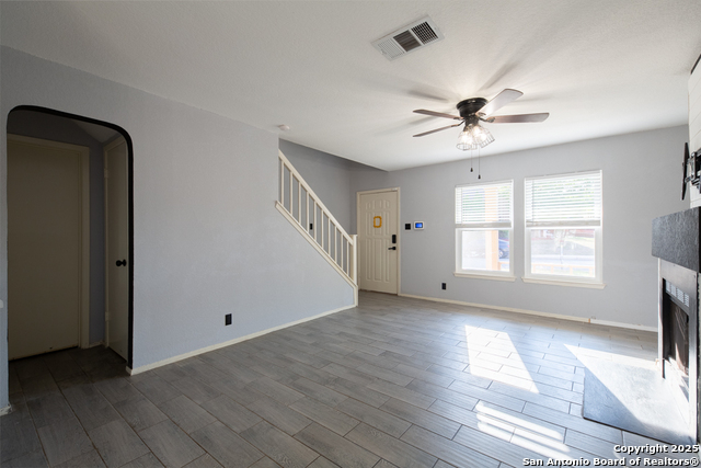 Image 3 of 18 For 13058 Maple Park Dr