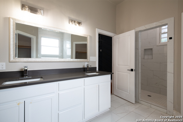 Image 17 of 25 For 1012 Dawson  