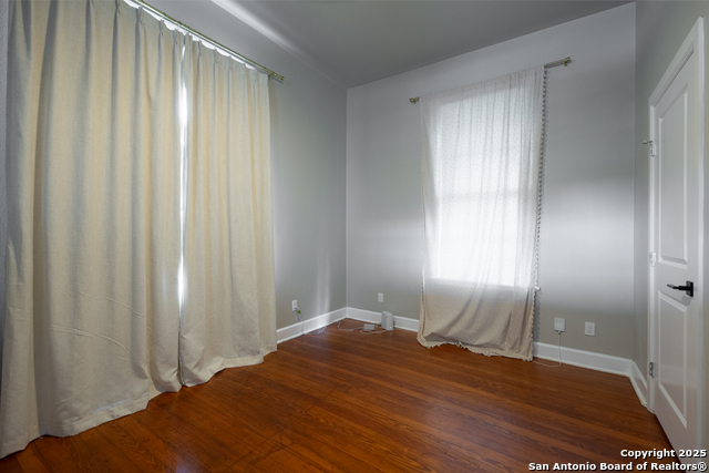 Image 18 of 25 For 1012 Dawson  