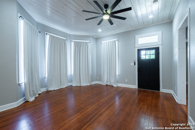 Image 5 of 25 For 1012 Dawson  