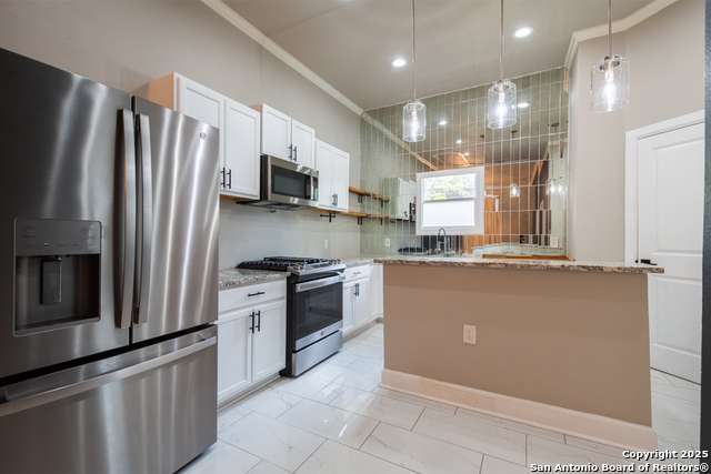 Image 9 of 25 For 1012 Dawson  