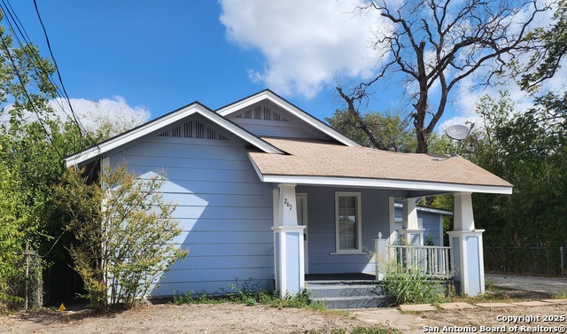 Image 3 of 30 For 267 Bank  