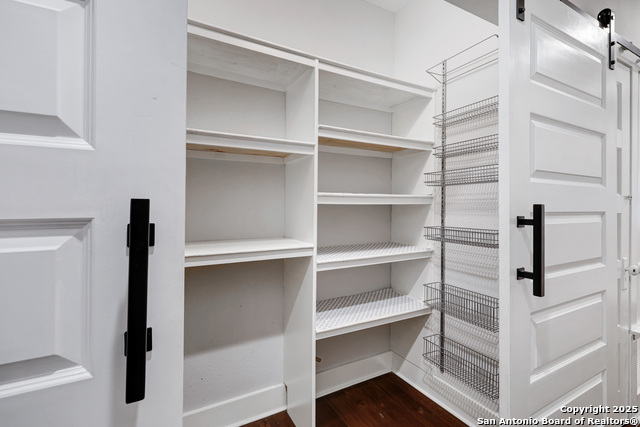 Image 16 of 65 For 118 Routt St