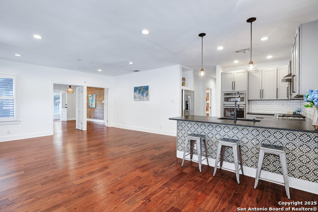 Image 19 of 65 For 118 Routt St