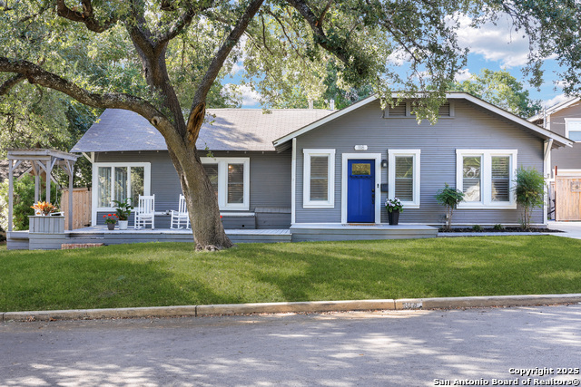 Image 2 of 65 For 118 Routt St