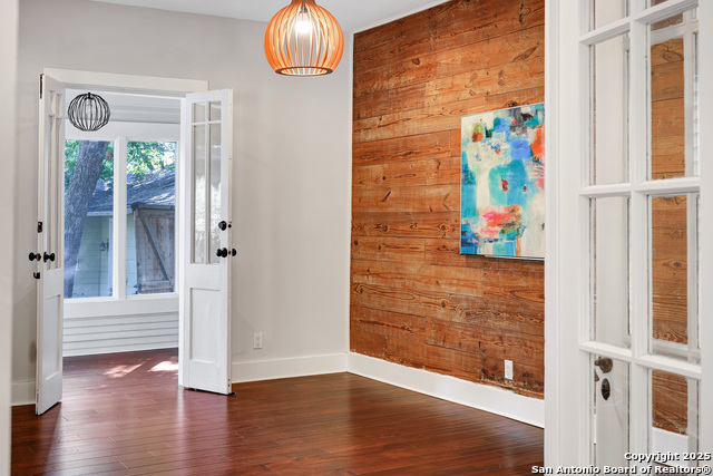 Image 29 of 65 For 118 Routt St