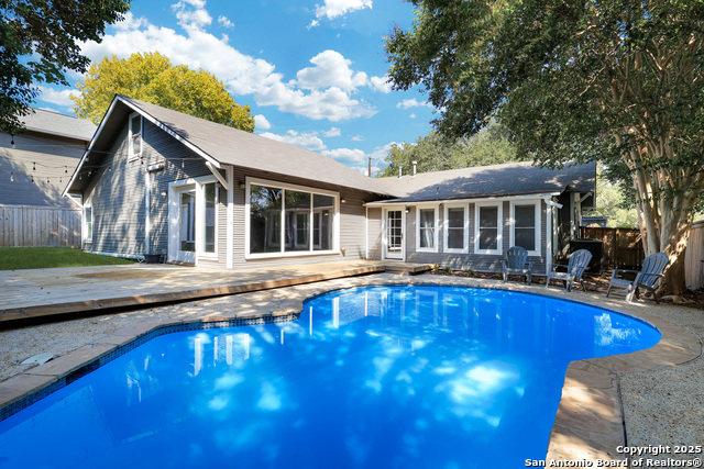 Image 3 of 65 For 118 Routt St