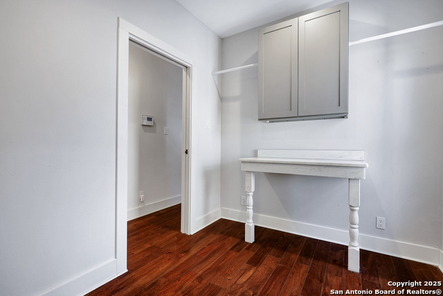 Image 34 of 65 For 118 Routt St