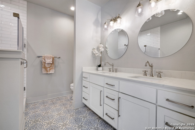 Image 51 of 65 For 118 Routt St