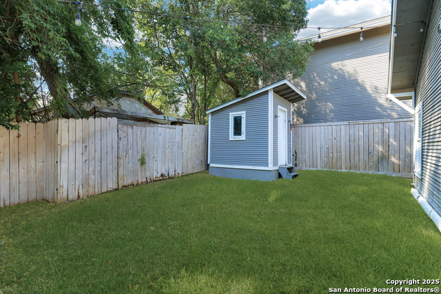 Image 59 of 65 For 118 Routt St