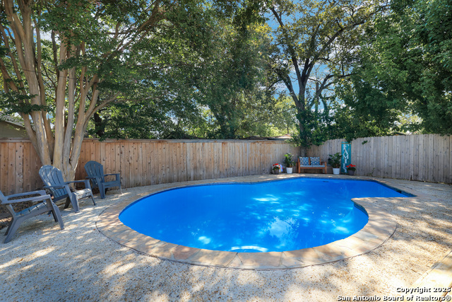 Image 61 of 65 For 118 Routt St