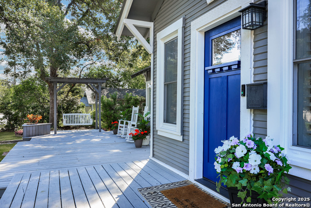 Image 8 of 65 For 118 Routt St