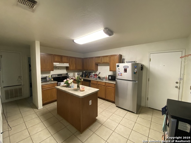 Image 6 of 34 For 10614 Shaenmeadow
