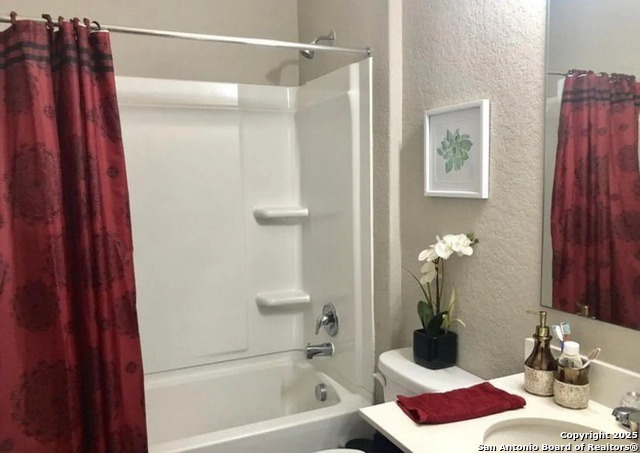 Listing photo id 1 for 707 Rio Cactus Way