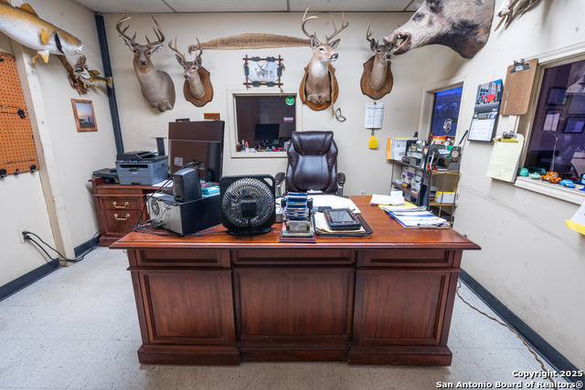 Listing photo id 20 for 1216 Fredericksburg