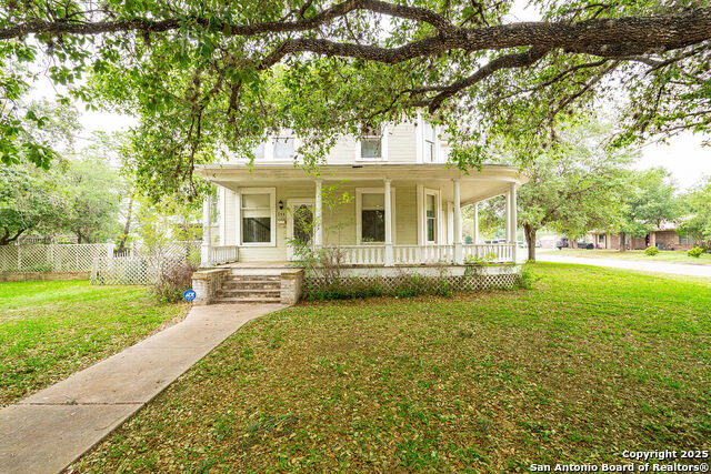 Details for 711 Lott E , Beeville, TX 78102
