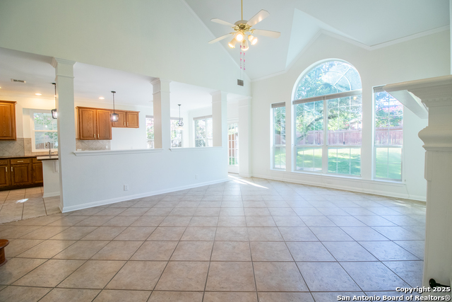 Image 10 of 35 For 511 Mesa Ridge