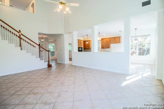 Image 11 of 35 For 511 Mesa Ridge