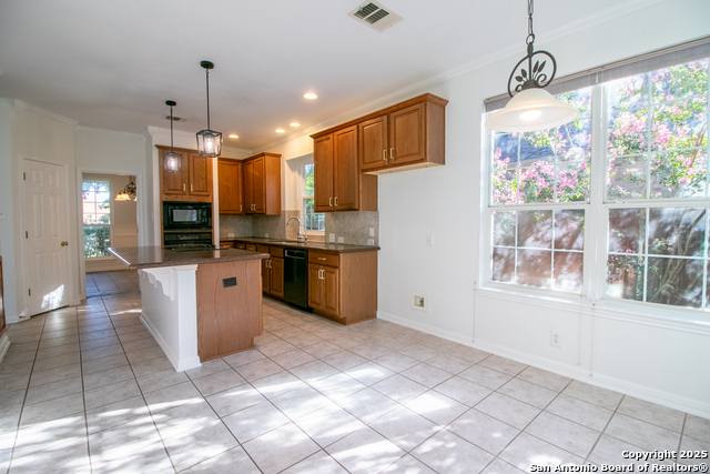 Image 17 of 35 For 511 Mesa Ridge