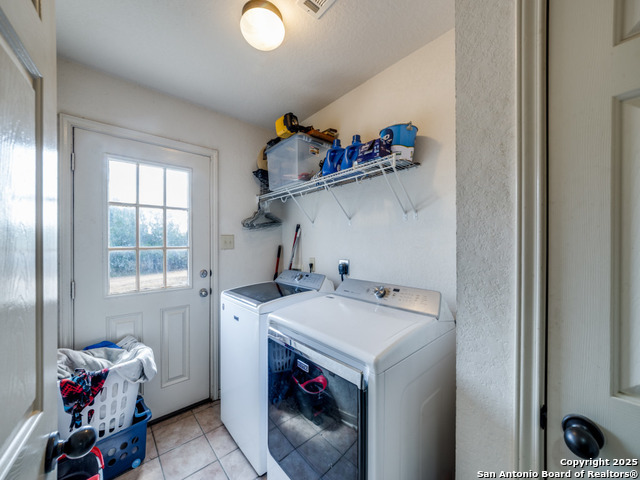 Image 19 of 27 For 4979 Fm 1343