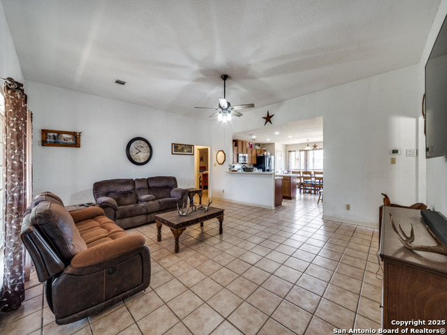 Image 6 of 27 For 4979 Fm 1343