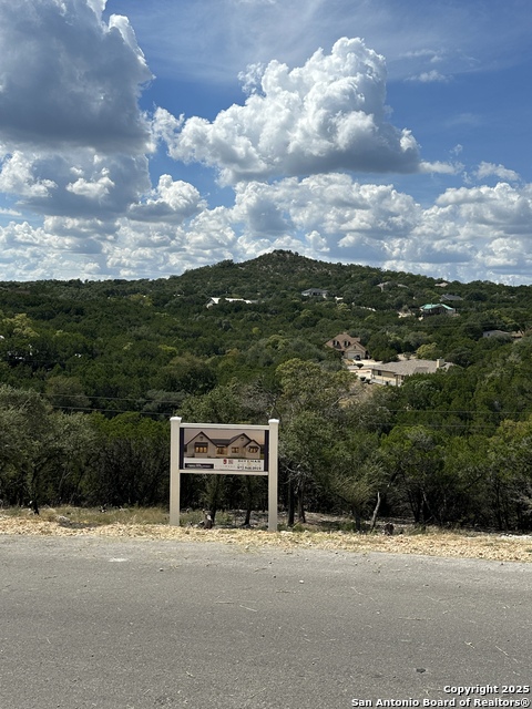 Listing photo id 6 for 444 Herauf