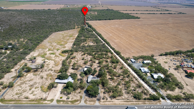 Listing photo id 30 for 944 Fm 1049  